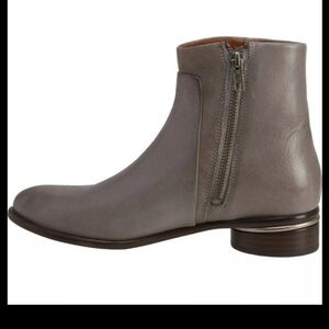 Frye women's ankle boots Grey Charlie Seam size 8B